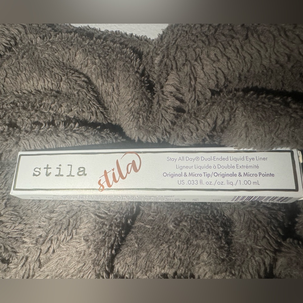 Intense black / kitten kosmo Stay All Day® Dual-Ended Liquid Eye Liner: